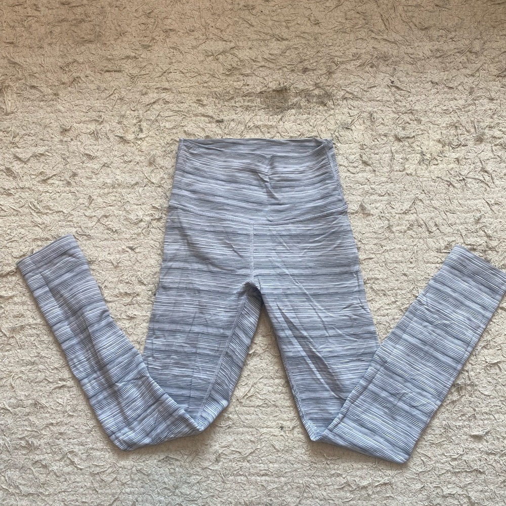 Lululemon white and gray striped leggings